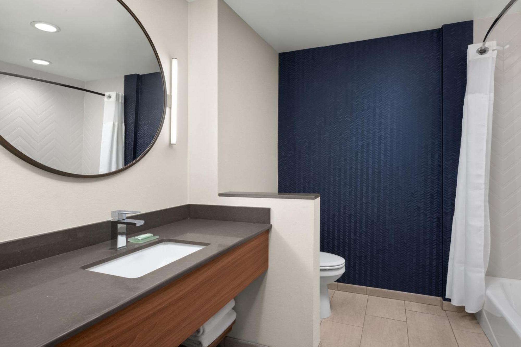 Fairfield By Marriott Inn & Suites Викторвилл Экстерьер фото